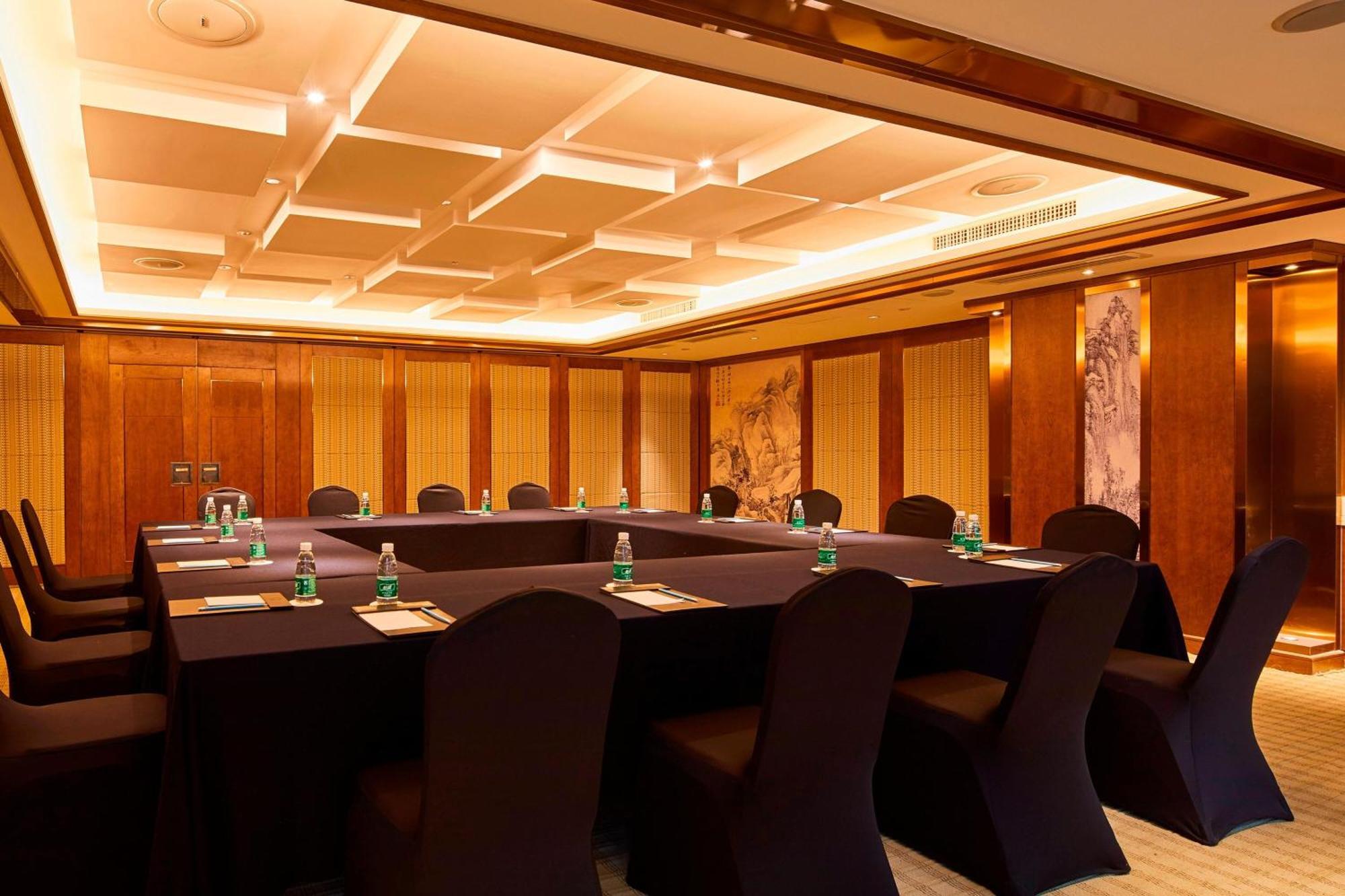 Sheraton Nanjing Kingsley Hotel & Towers Экстерьер фото