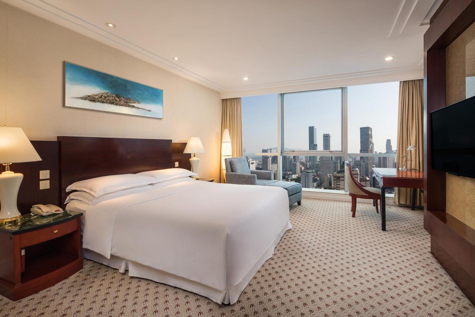Sheraton Nanjing Kingsley Hotel & Towers Экстерьер фото