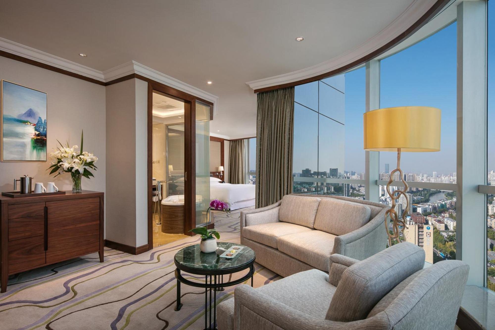 Sheraton Nanjing Kingsley Hotel & Towers Экстерьер фото